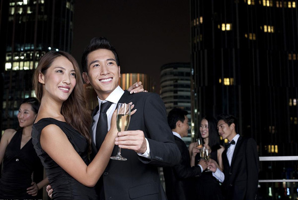 kkbaby 伴游高级餐厅约会